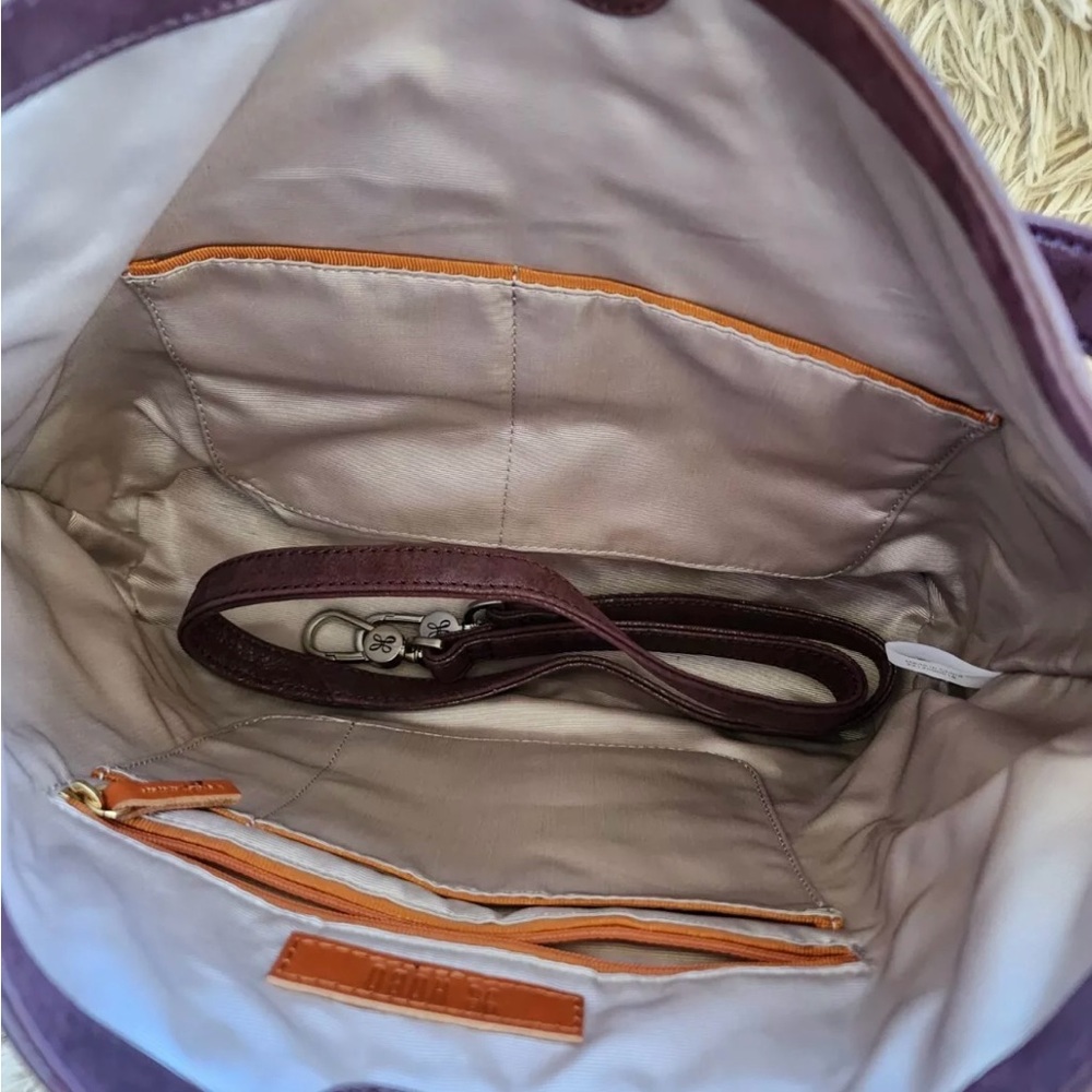 HOBO PIER SHOULDER BAG - Picture 2 of 3